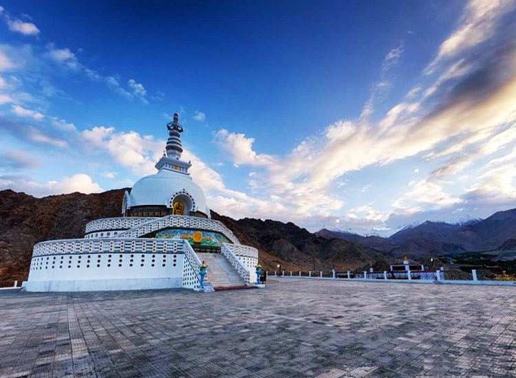 Shanti Stupa