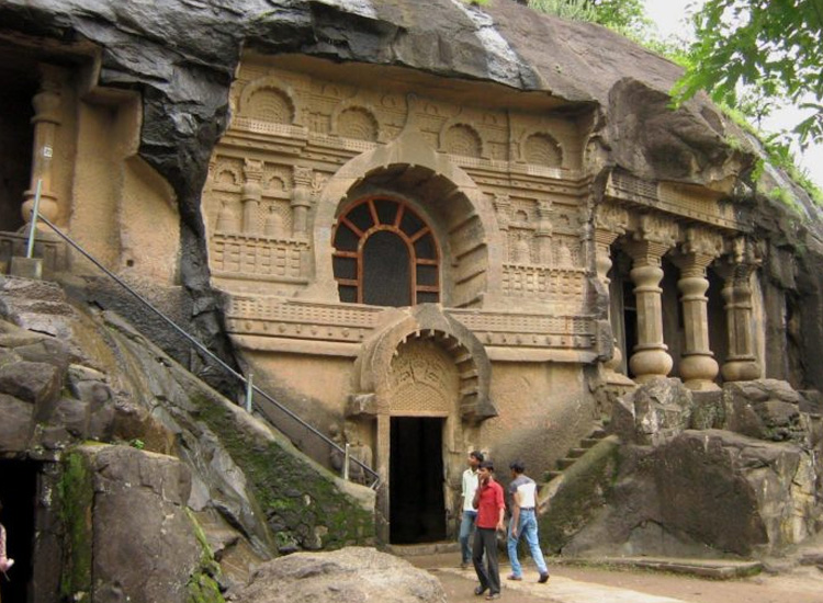 tourist places in maharashtra list