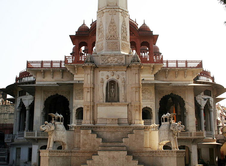 Ajmer Jain Temple | Famous Places to Visit in Rajasthan