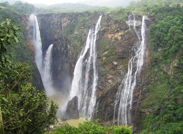 madhya pradesh me tourist places