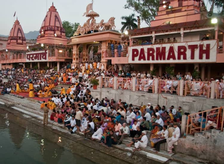 Ashrams in Rishikesh