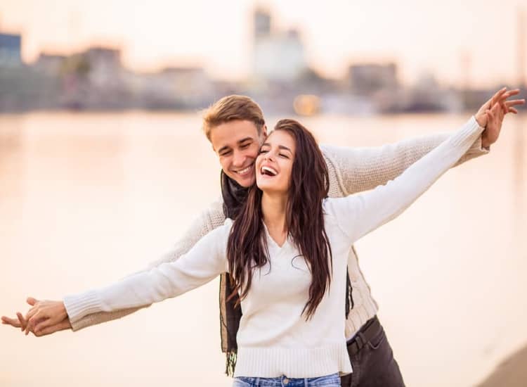 Couple enjoy in pune during valentine's day