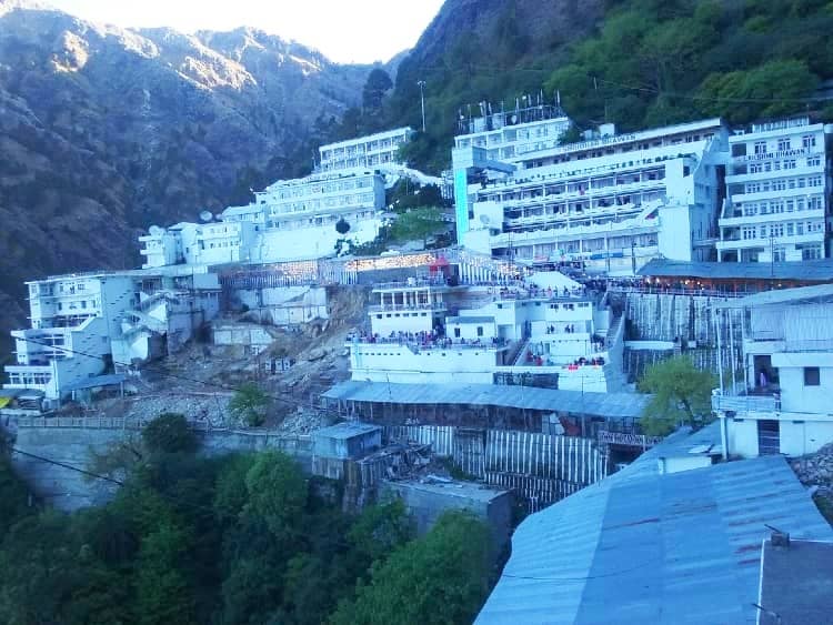 Vaishno Devi temple view