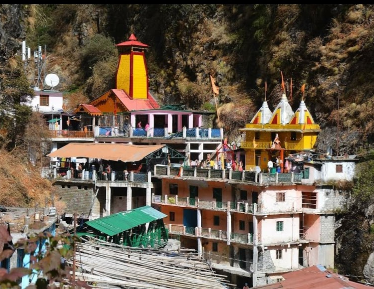 Yamunotri Temple Full view