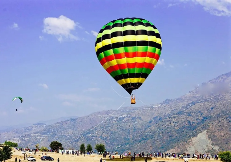 Hot air balloon in Rishikesh