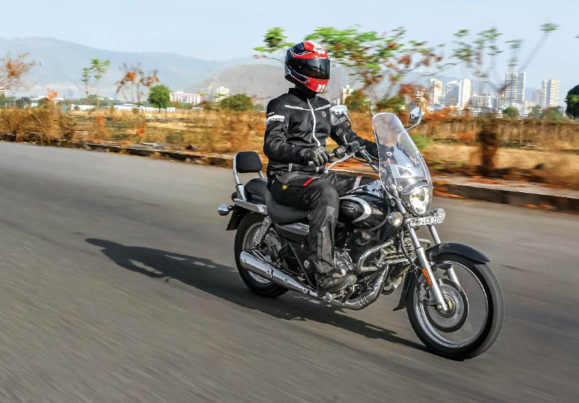 Bajaj Avenger Cruise 220