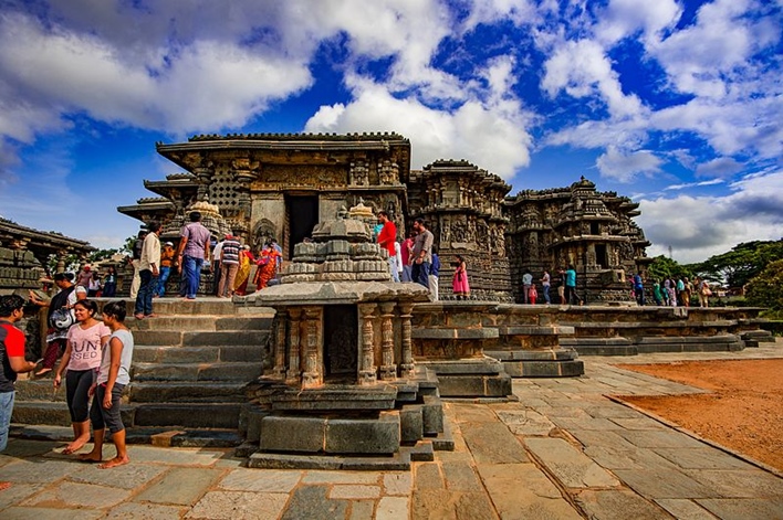 Hoysaleswara Temple, Halebidu