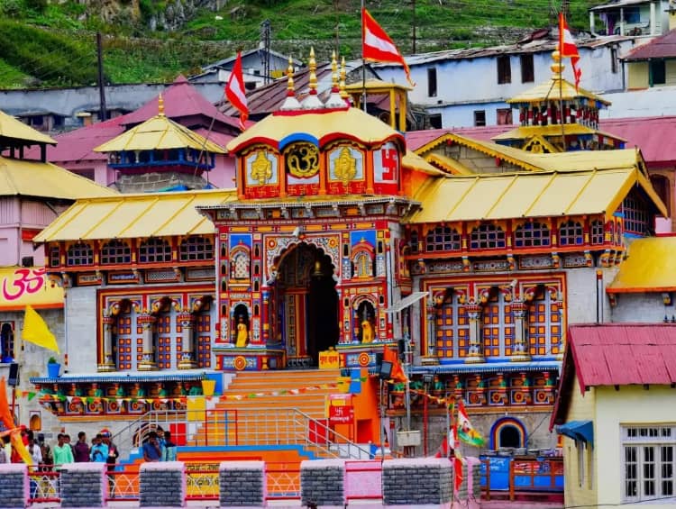 Badrinath Temple opening date