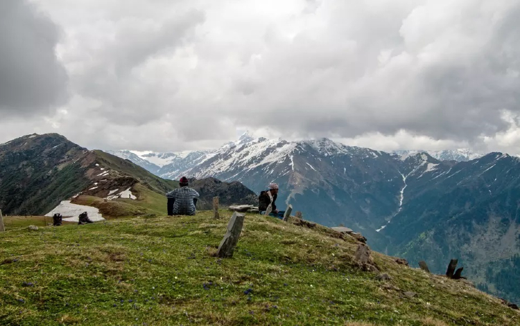 Chandrakhani Pass