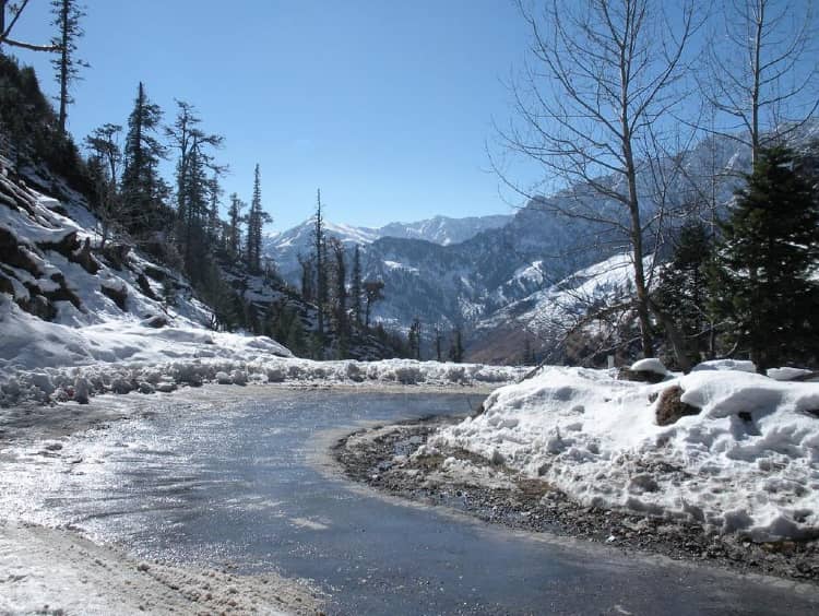 tourist places in manali in december