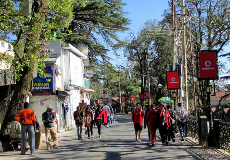 Mall Road in mussoorie
