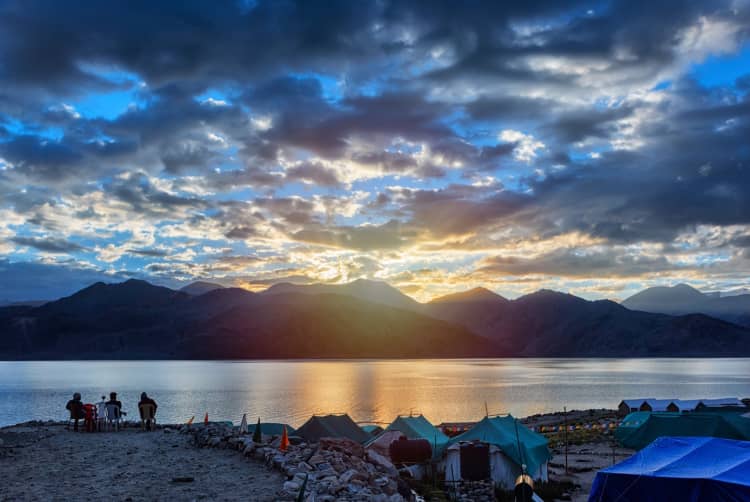 Watch Sunrise at Pangong Tso