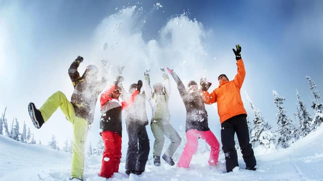 Group from delhi enjoy snow in Auli