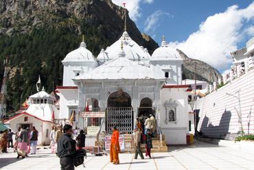 Gangotri Badrinath Kedarnath - Teen Dham Yatra
