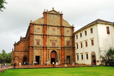 Karnataka with Goa Tour