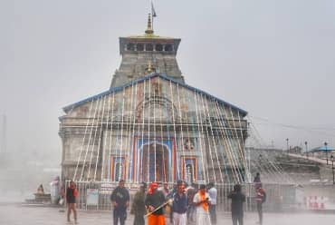 Do Dham Ex Hyderabad