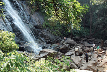 Romantic Pachmarhi