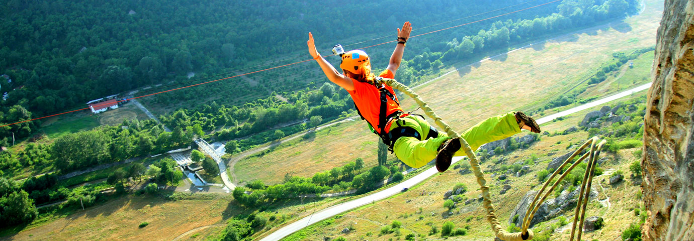 Bungee Jumping 