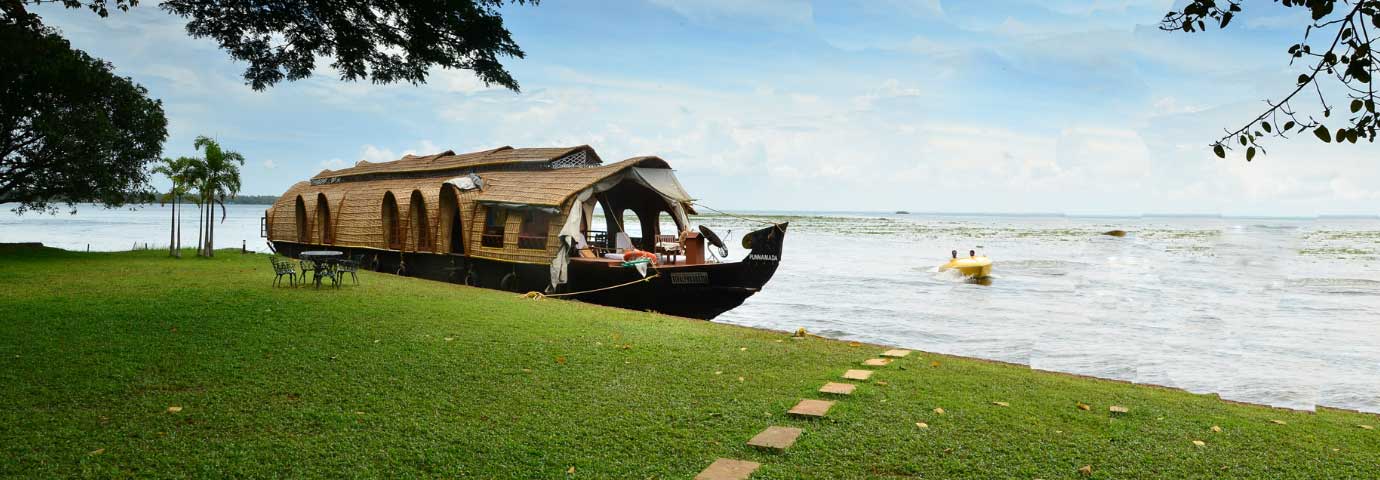 Kavvayi Backwater at Payyanur