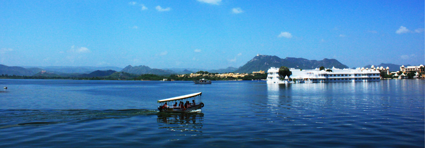 Pichola Lake