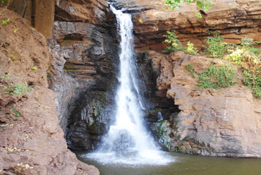 Arvalam Waterfall