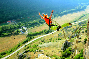 Bungee Jumping