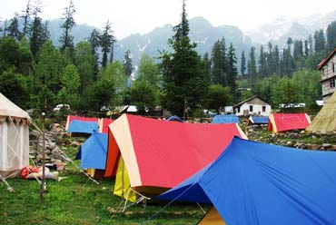 Camping in Solang Valley