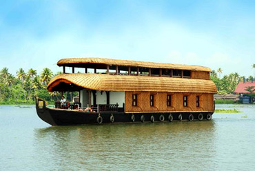 ship tourism in kerala