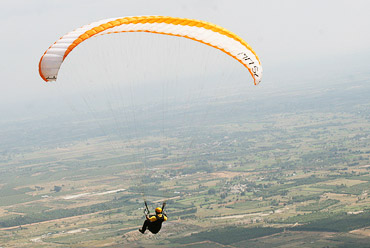 Nandi Hills Paragliding