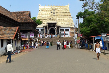 Sree Padmanabha Swami Temple Thiruvananthapuram