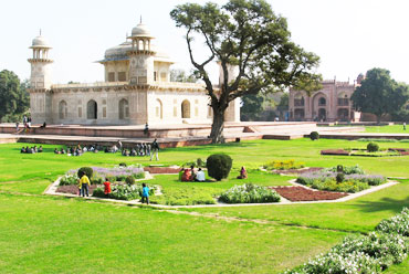 Itmad-ud-Daulah's Tomb