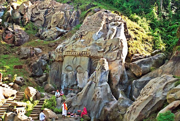 Unakoti